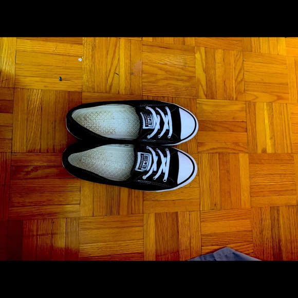 low rise converse - Picture 2 of 2